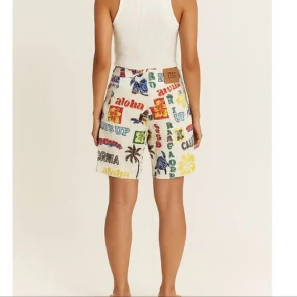 BDG Urban Outfitters Womens Aloha Surf Graphic Shorts California Print Size 25 - Picture 3 of 16